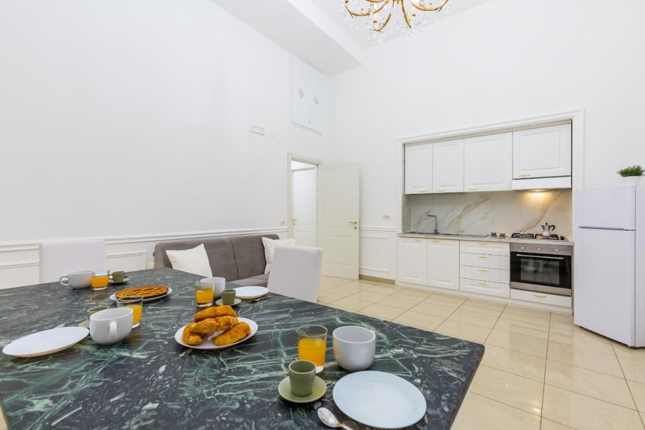 Ventaglieri Cozy Apartment By Wonderful Italy Neapel Exterior foto